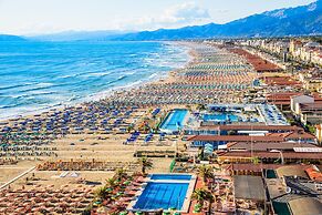 Suite 1 Ondina Viareggio 200m From sea