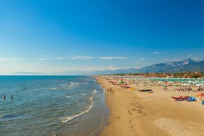 Suite 1 Ondina Viareggio 200m From sea