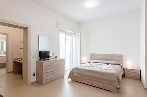 Suite 1 Ondina Viareggio 200m From sea