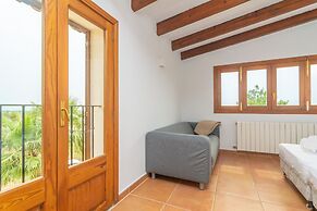 Saran in Llucmajor With 3 Bedrooms and 3 Bathrooms