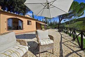 Villa Paradiso 16 in Mensano