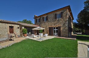 Villa Paradiso 16 in Mensano