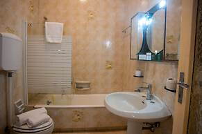 Spazioso App To Mare E Sport