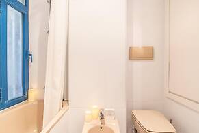 Marbella Pool House Gf55on sea Shore