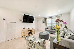 Marco Island Townhome: 2 Mi to Beaches!