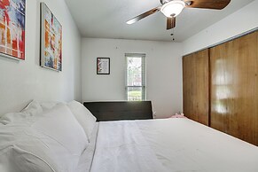 30 Mi to The Big Easy: Laplace Home w/ Backyard!