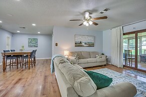 30 Mi to The Big Easy: Laplace Home w/ Backyard!