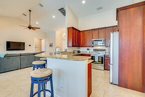 Cape Coral Villa: Heated Pool & Gulf Access!