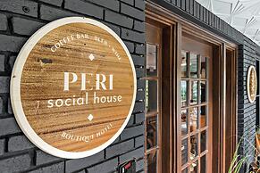 Peri Social House