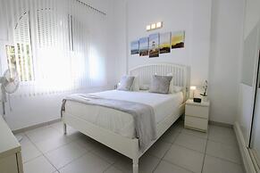 Tess Villa Andalusian Sun