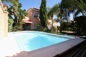 Tess Villa Andalusian Sun