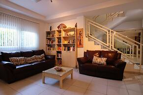 Tess Villa Andalusian Sun