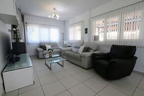 Tess Villa Andalusian Sun