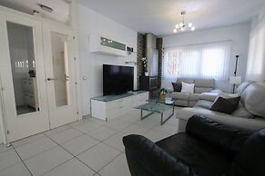 Tess Villa Andalusian Sun