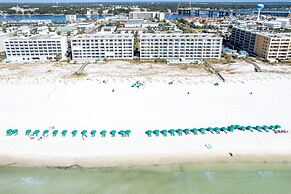 Gulf Dunes 102 3 Bedroom Condo by RedAwning