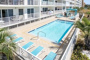 Gulf Dunes 102 3 Bedroom Condo by RedAwning