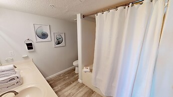 Gulf Dunes 102 3 Bedroom Condo by RedAwning