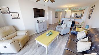 Gulf Dunes 102 3 Bedroom Condo by RedAwning