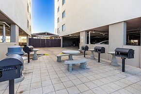 Gulf Dunes 102 3 Bedroom Condo by RedAwning