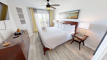 Gulf Dunes 102 3 Bedroom Condo by RedAwning