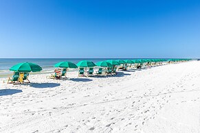 Gulf Dunes 102 3 Bedroom Condo by RedAwning