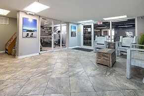 Gulf Dunes 102 3 Bedroom Condo by RedAwning