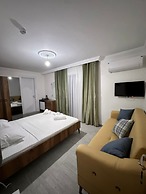 Bir Tebessüm Ayvalık