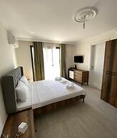 Bir Tebessüm Ayvalık