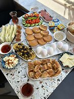 Bir Tebessüm Ayvalık