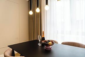 Bloom Downtown Suites