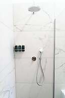 Bloom Downtown Suites