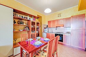 Home Rose Montepulciano Route