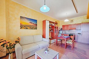 Home Rose Montepulciano Route