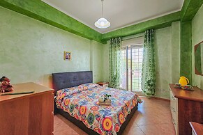 Home Rose Montepulciano Route