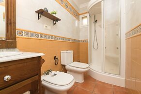 El Cortijo in La Linea de la Conception