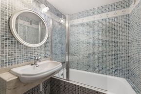 The Torrent s Observer Holiday Home