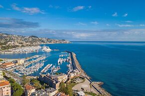 Sanremo Penthouse Market 700m From Sea