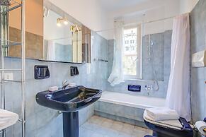 Sanremo Penthouse Market 700m From Sea