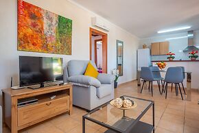 Vista Sol in Ariany With 2 Bedrooms and 1 Bathrooms