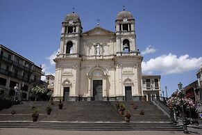 Villa With Volcano View