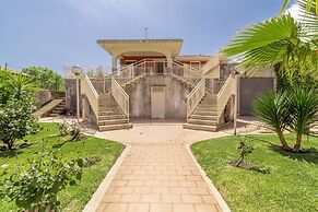 Villa With Volcano View