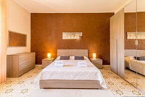 Villa With Volcano View