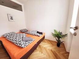 Donaufelder City Apartment