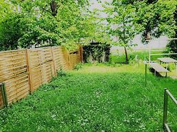 Donaufelder City Apartment