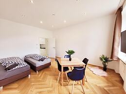 Donaufelder City Apartment