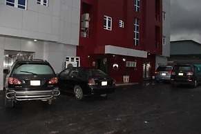 EdisPremier Hotel & Suites