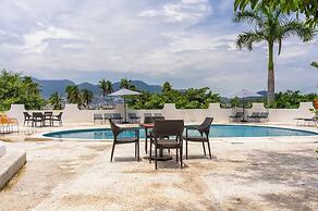 Acapulco Retreat with Bay Views