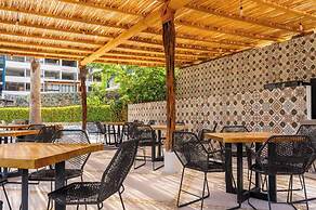 Acapulco Retreat with Bay Views