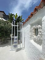 Mina Otel by Adda Alaçatı