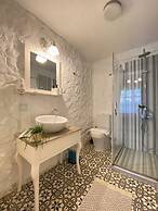 Mina Otel by Adda Alaçatı